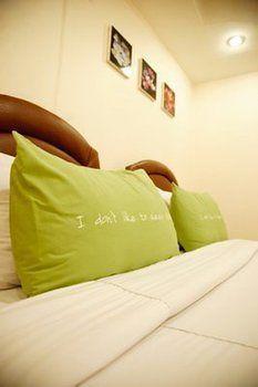 होटल Bed By Tha-Pra Sha Plus 2*