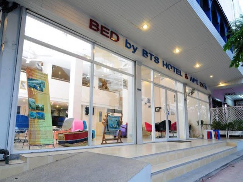 Bed By Tha-Pra Sha Plus होटल Bangkok